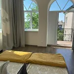 Delmar Guest house