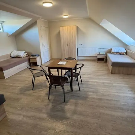 Delmar Guest house *